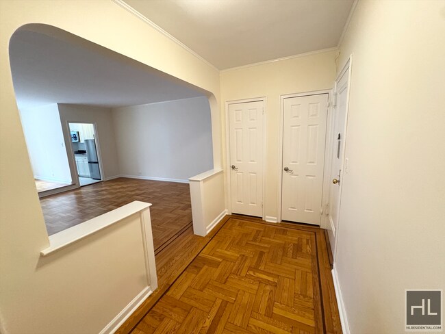 EAST 24 STREET in New York, NY - Building Photo - Building Photo