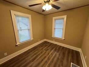 2614-23rd 1/2 23 1/2 Ave in Rock Island, IL - Building Photo - Building Photo