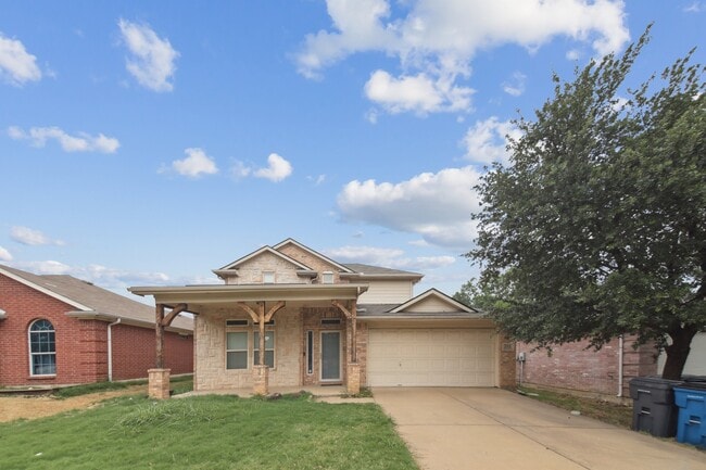 property at 2114 Iroquois Dr