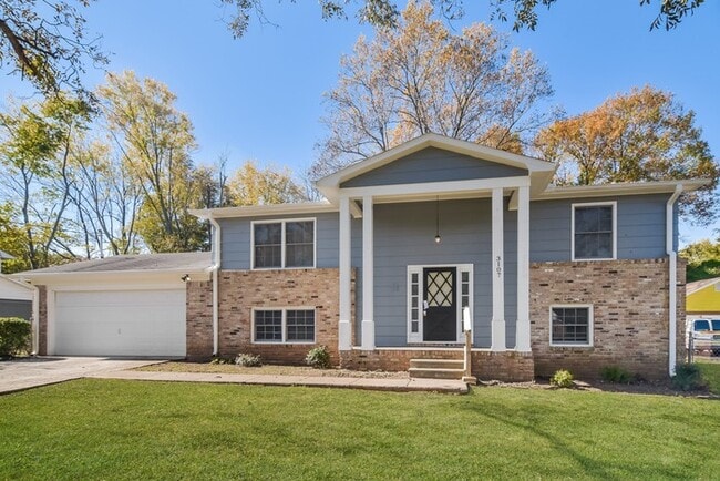 property at 3107 Lewisburg Dr NW