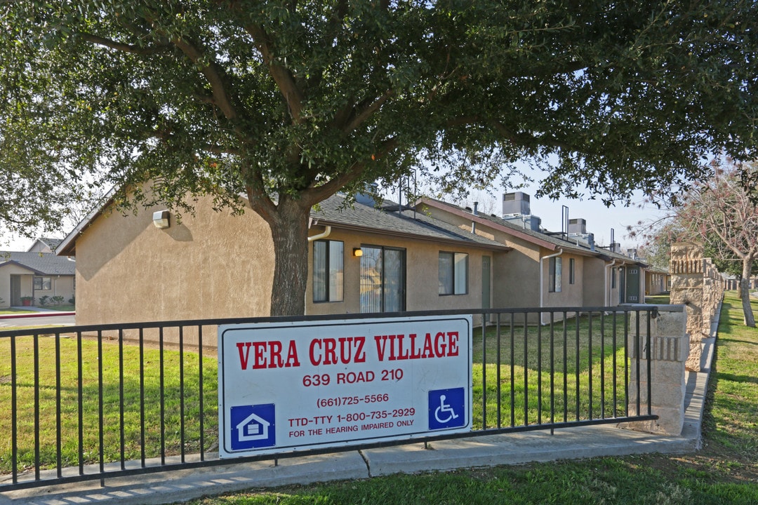 Vera Cruz in Richgrove, CA - Foto de edificio