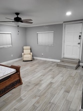 4235 NW 168th Terrace in Miami Gardens, FL - Building Photo - Building Photo