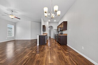 5234 Jasmine Valley Ct in Katy, TX - Foto de edificio - Building Photo