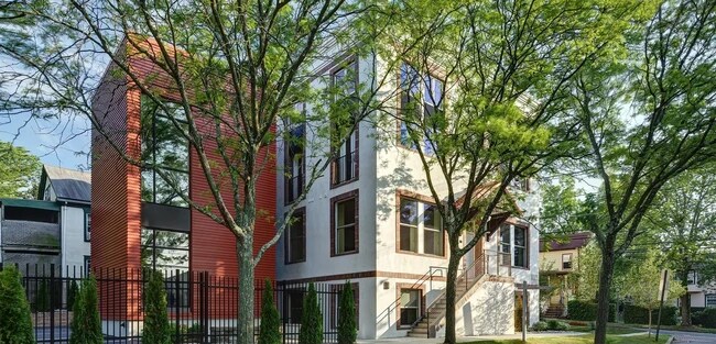 30 Maclean St, Unit 9 in Princeton, NJ - Building Photo - Building Photo