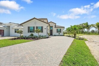 13908 Vivant Dr in Palm Beach Gardens, FL - Building Photo - Building Photo