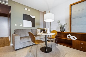 45 NE 3rd Ave, Unit SI FL6-ID1044510P in Miami, FL - Foto de edificio - Building Photo