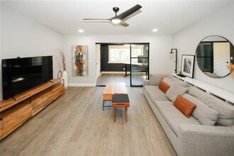 1468 Briarwood Rd NE in Atlanta, GA - Building Photo - Building Photo