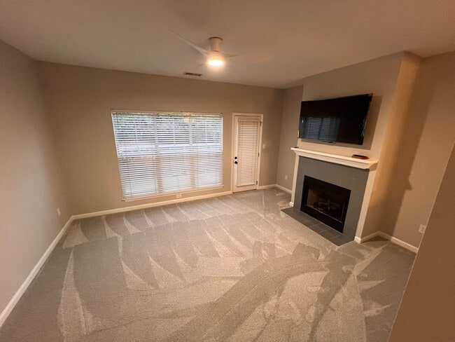 17450 Tuscany Ln in Cornelius, NC - Building Photo - Building Photo