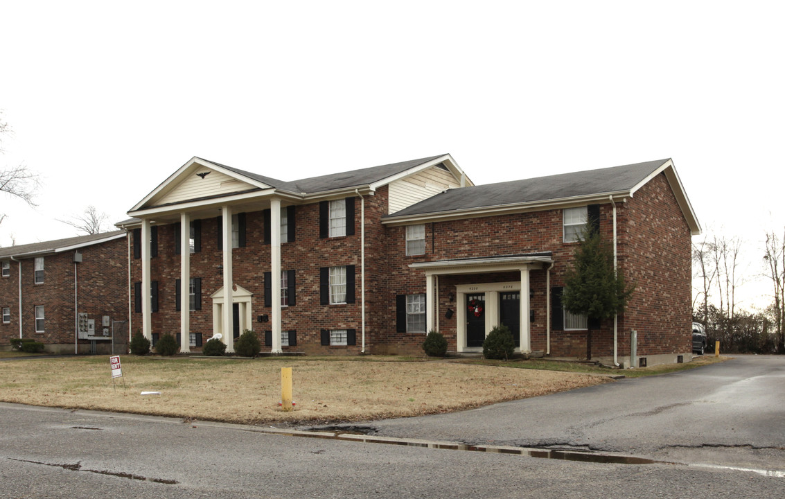 4230 Newport Rd in Louisville, KY - Foto de edificio