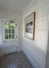 8 Bridge St in Newport, RI - Building Photo - Building Photo