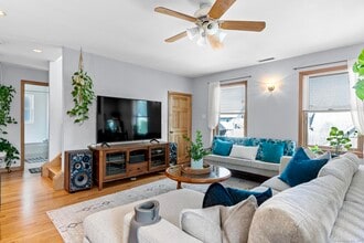 5 Cove Ave in Norwalk, CT - Building Photo - Building Photo