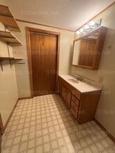 515 N Atchison St in El Dorado, KS - Building Photo - Building Photo