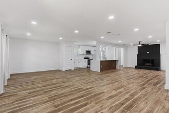 219 Lakeview Dr, Unit 226 in Rockwall, TX - Building Photo - Building Photo