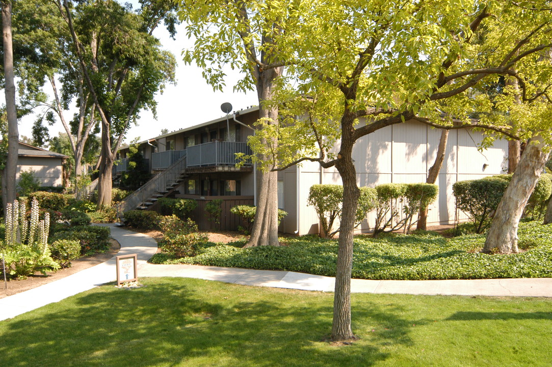 Almaden 1930 in San Jose, CA - Building Photo