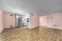 22081 River Oaks Dr photo'