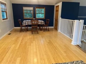 124 Starr Ridge Rd in Brewster, NY - Building Photo - Building Photo