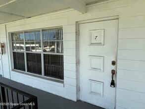 3751 S Hopkins Ave in Titusville, FL - Building Photo - Building Photo