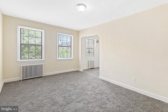 215 Oakwood St SE in Washington, DC - Building Photo - Building Photo