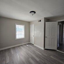 858 Alaska St in Memphis, TN - Building Photo - Building Photo