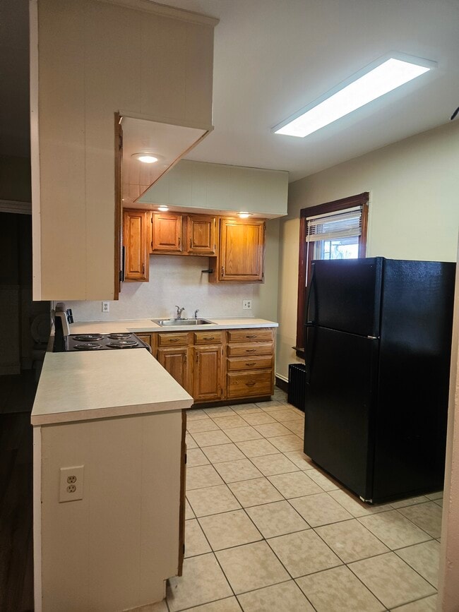 460 State St in East Greenville, PA - Foto de edificio - Building Photo