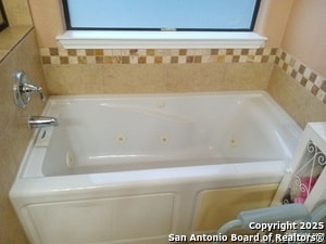 200 Scenic Crest in Lakehills, TX - Building Photo - Building Photo