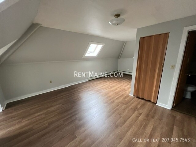 85 Second St. Unit in Bangor, ME - Building Photo