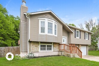 12314 S Locust Cir in Olathe, KS - Building Photo - Building Photo