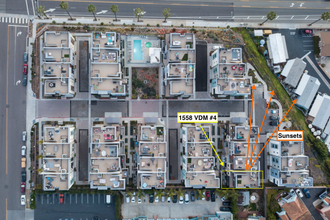 1558 Vista del Mar Way-Unit -4 in Oceanside, CA - Building Photo - Building Photo