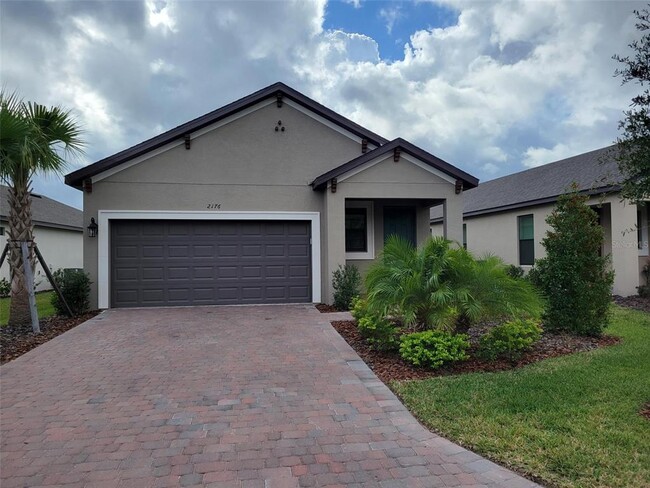 2176 Palm Tree Dr in Poinciana, FL - Building Photo - Building Photo