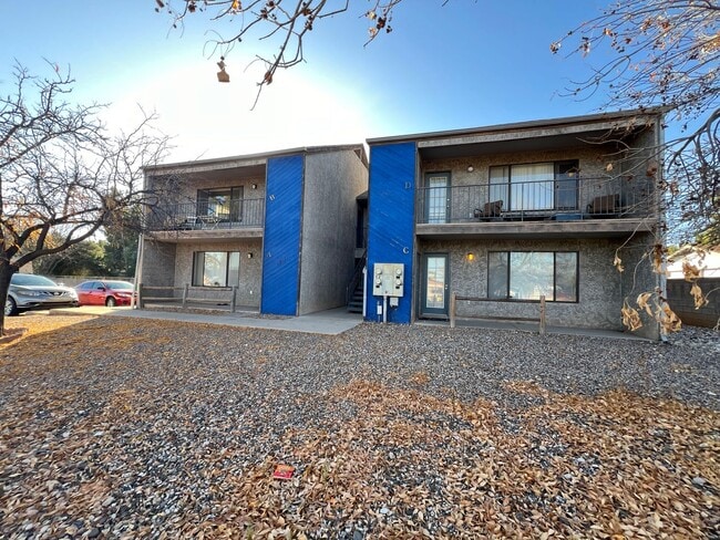 property at 1301 E Birch St