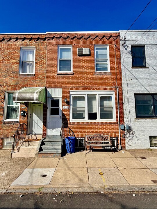 3116 Salmon St in Philadelphia, PA - Building Photo