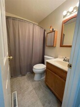 335 Moultrie Ln in O'Fallon, IL - Building Photo - Building Photo