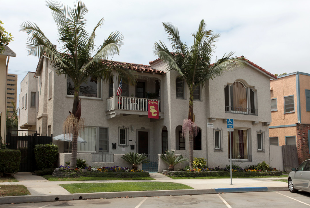 1824-1830 E 2nd St in Long Beach, CA - Building Photo