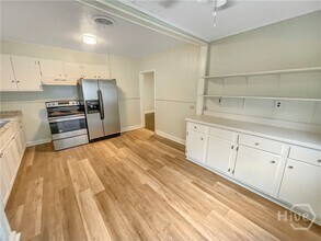 2319 E 42nd St in Savannah, GA - Building Photo - Building Photo