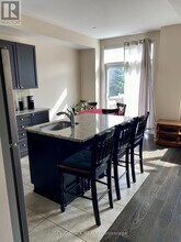 108 Camden Private in Ottawa, ON - Building Photo - Building Photo