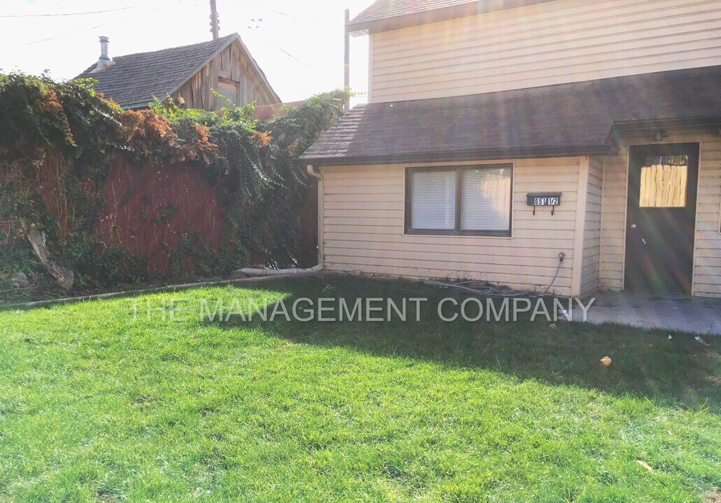 651 2nd Ave N in Twin Falls, ID - Building Photo