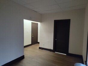1832 S 18th St in Milwaukee, WI - Building Photo - Building Photo