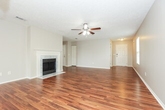 5144 Sunsail Dr in Nashville, TN - Building Photo - Building Photo