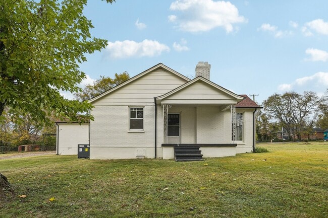 2713 Brunswick Dr in Nashville, TN - Building Photo - Building Photo