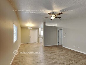 4445 Witches Hollow Ln in Colorado Springs, CO - Foto de edificio - Building Photo