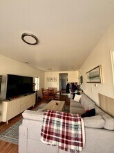 2958 S Throop St, Unit 2 in Chicago, IL - Foto de edificio - Building Photo