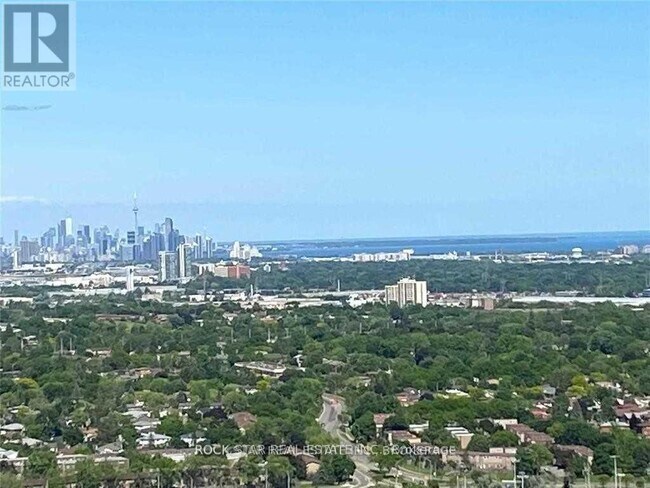 80 Absolute Ave in Mississauga, ON - Building Photo - Building Photo