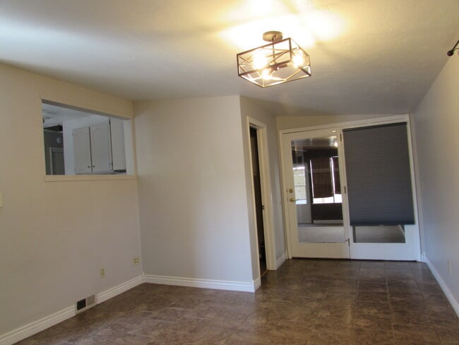 2116 Bookcliff Ave in Grand Junction, CO - Building Photo - Building Photo