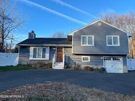 162 S Linden Ave in Highlands, NJ - Building Photo