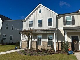 381 Fosterton Cottage Wy in Raleigh, NC - Building Photo