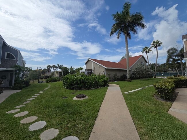 5305 Buckhead Cir in Boca Raton, FL - Building Photo - Building Photo