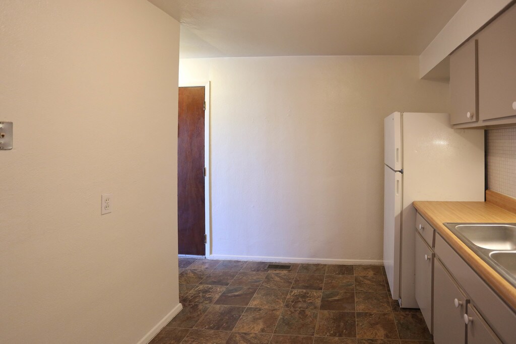 Courtland Ridge Apartments St. Charles, MO Apartments