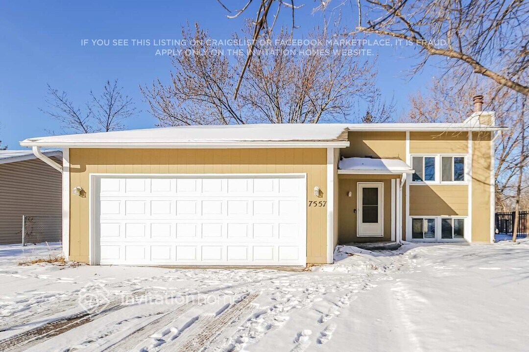 7557 Kentucky Ave N in Minneapolis, MN - Building Photo