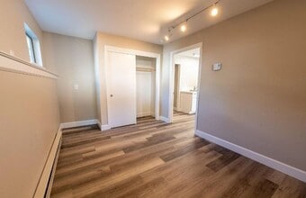 1449 Hillside Dr in Reno, NV - Building Photo - Building Photo