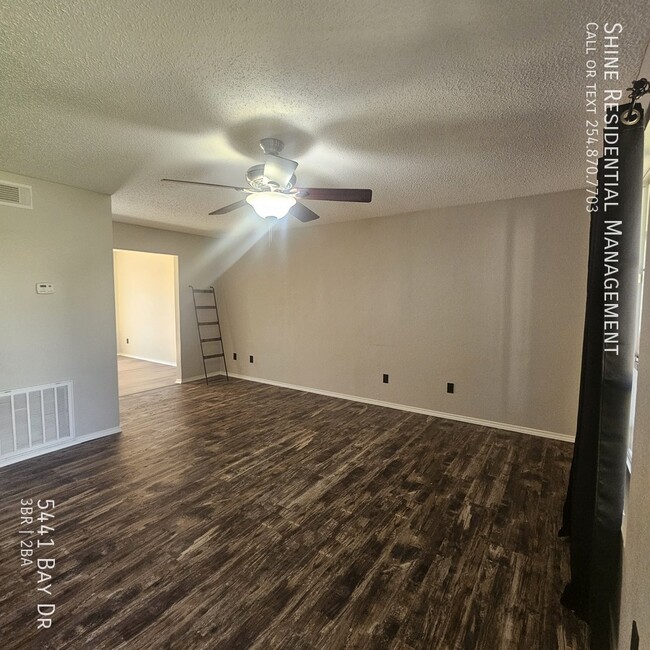 5441 Bay Dr in Temple, TX - Building Photo - Building Photo